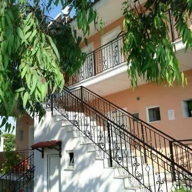 Aparthotel Maistrali *