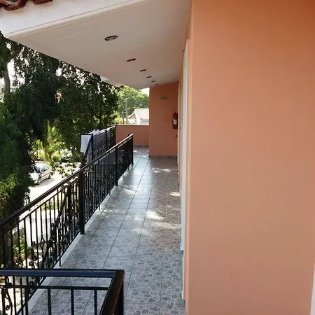 Aparthotel Maistrali Pefki (Evia)